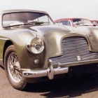 am881