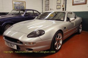 Aston Martin DB7 i6 Dunhill