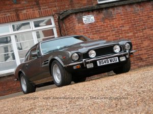 Aston Martin V8 Vantage to James Bond Living Daylights spec B549WUU