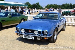 Aston Martin V8 saloon fuel injection series 5